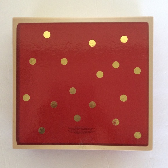 BATH AND BODY WORKS GIFT BOX - Picture 7 of 7